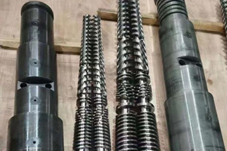 塑料擠出機螺桿機筒選型原則，掌握這幾點！