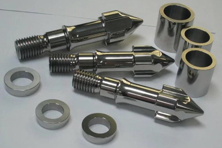 雙合金螺桿設(shè)計(jì)時(shí)需要考慮哪些因素？